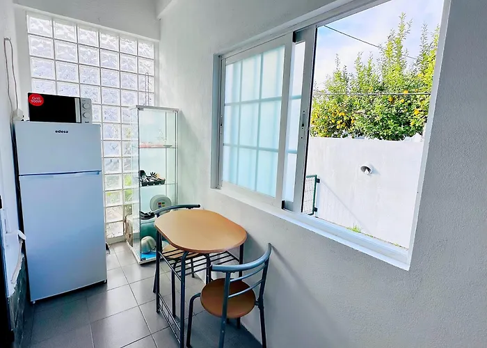 Δωμάτια σε οικογενειακή κατοικία Retreat Amora